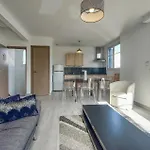 4 Bedroom Lovely In Hébergement de vacances Royan