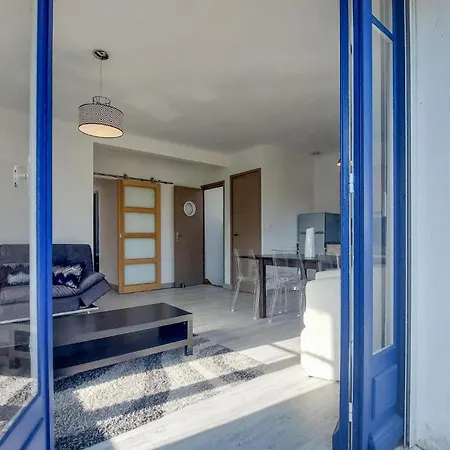 4 Bedroom Lovely In * Royan