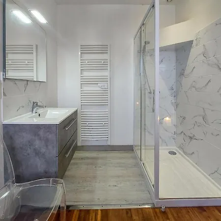 4 Bedroom Awesome In Holiday home